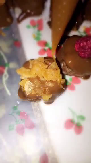 صورة لخطوة 4 من وصفة حلى الويفر سريع