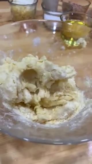 صورة لخطوة 4 من وصفة كيش بالتونة