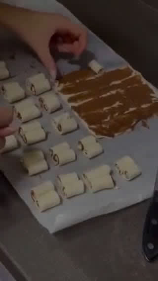 Foto del paso 3 de la receta: Mini palmeritas de chocolate