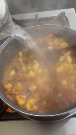 Foto del paso 4 de la receta: Ají de fideos y carne de res 🥩