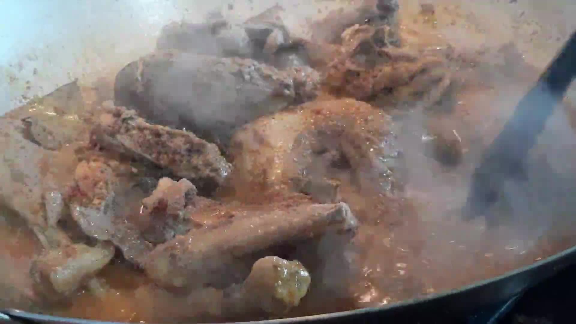 Foto langkah ke 5 dari resep 💕RENDANG AYAM BUMBU PRAKTIS.