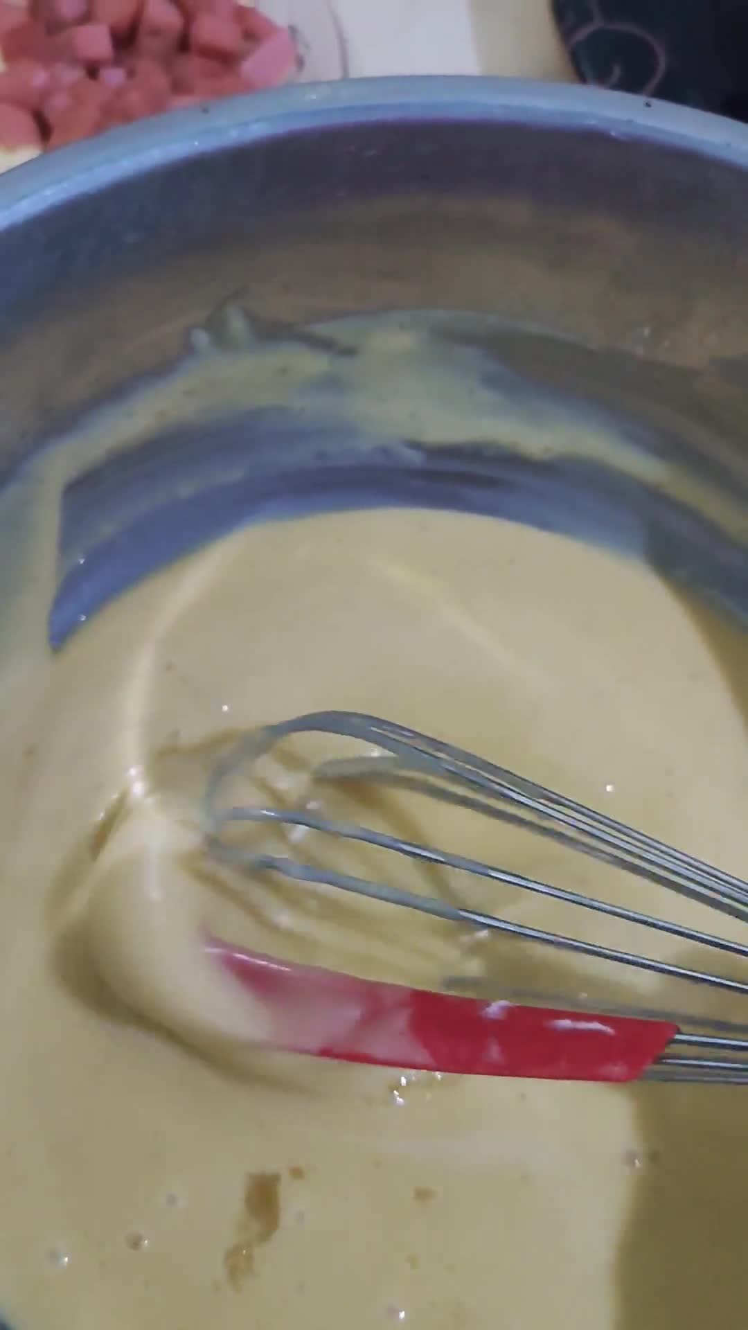 Foto langkah ke 3 dari resep Savory Chiffon Cake (CheeseSosis).