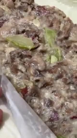 Foto del paso 4 de la receta: Rollos de hojaldre, rellenos de verduras de temporada y jamón ibérico