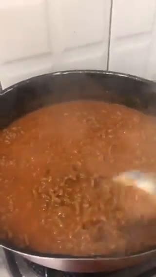 صورة لخطوة 3 من وصفة معكرونه بالبشاميل لذيذة وسهله وسريعه