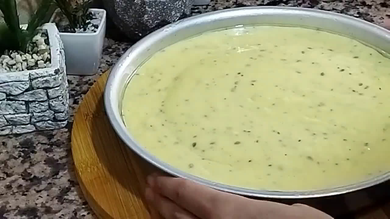صورة لخطوة 1 من وصفة كيكة المول العجيب رائعة جدا فالمداق 👌