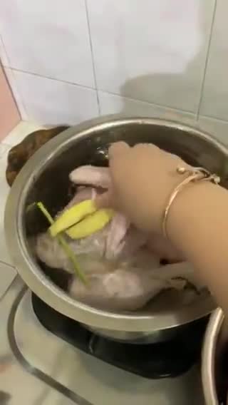 Foto langkah ke 2 dari resep Hainan chicken Rice set🐓.