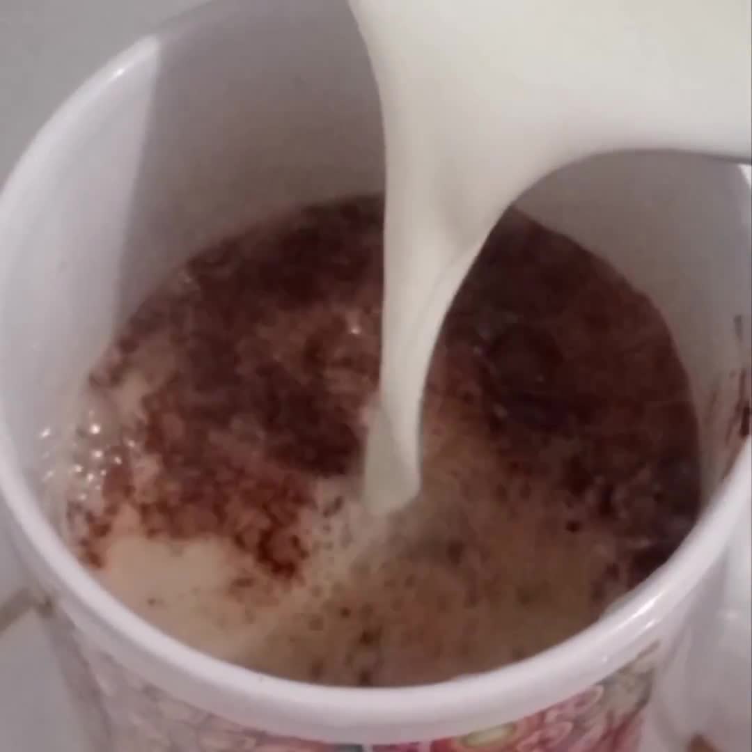 Foto langkah ke 2 dari resep Hot Mocha.