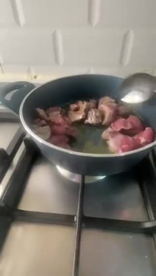 صورة لخطوة 3 من وصفة مختوم اللحم بالبطاطس