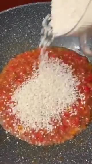 Foto del paso 9 de la receta: Arroz meloso de pulpo con verduritas o de verduritas con pulpo, en wok
