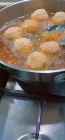 صورة لخطوة 5 من وصفة كبيبة واصابع البطاطس بالجبن