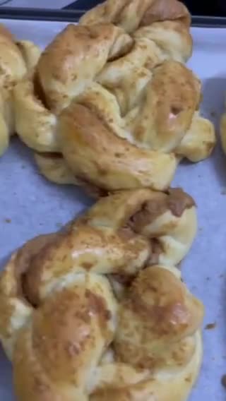 Gambar langkah 8 resipi Biscoff bread.