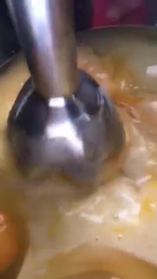 Foto del paso 5 de la receta: Coca primavera. Con frutas confitadas,lemon curd y flores