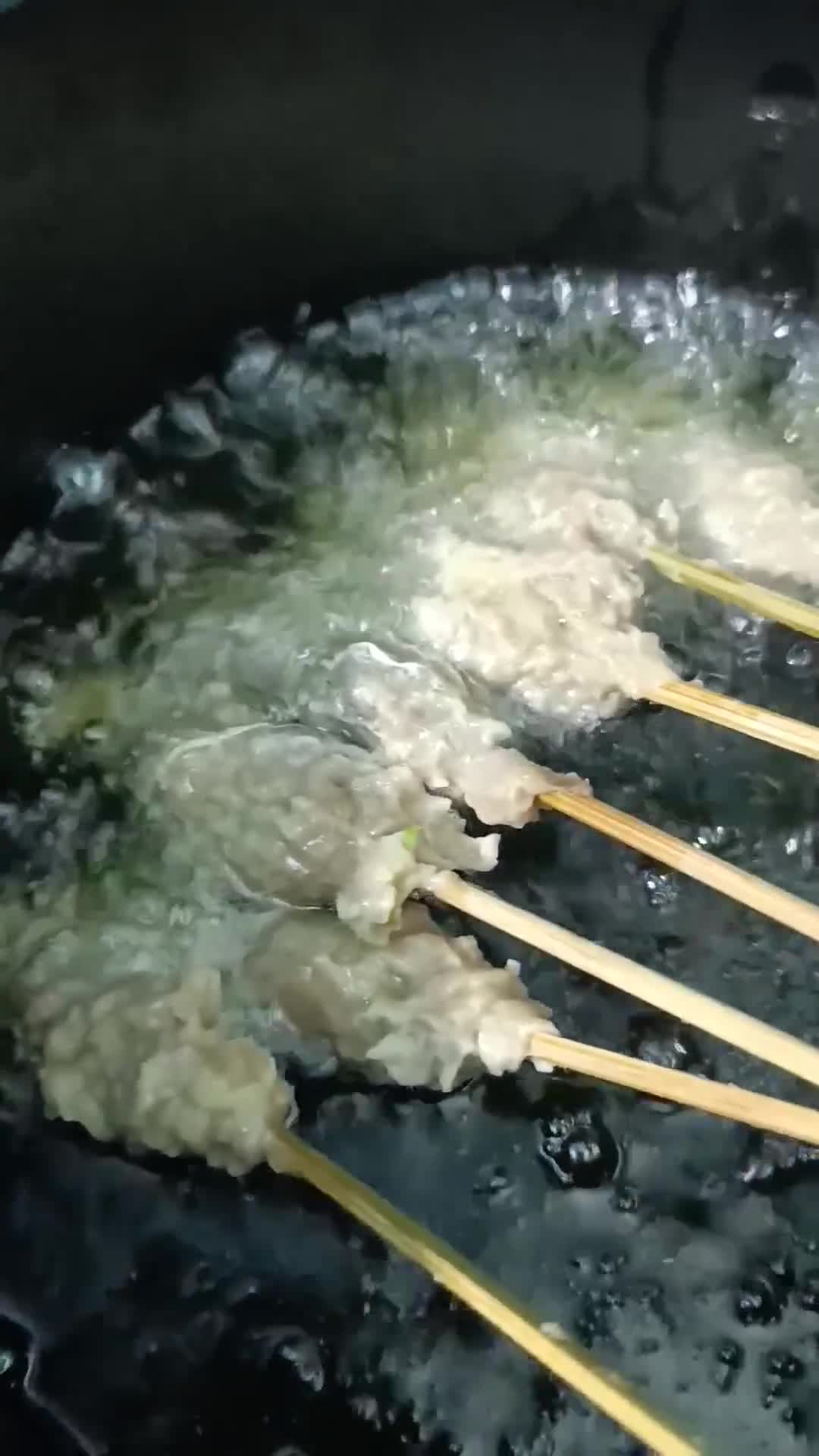Foto langkah ke 5 dari resep Sempol ayam tepung beras.