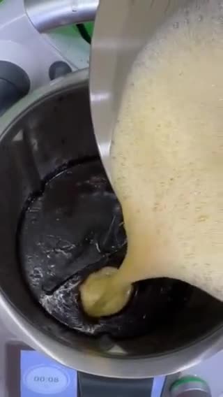 Gambar langkah 7 resipi Kek Coklat Viral.