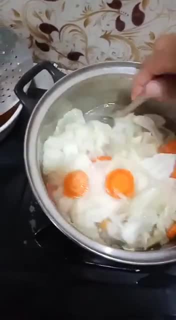 Foto langkah ke 3 dari resep Sop Balungan Ayam.