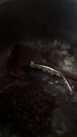 صورة لخطوة 2 من وصفة فريكة اللحم