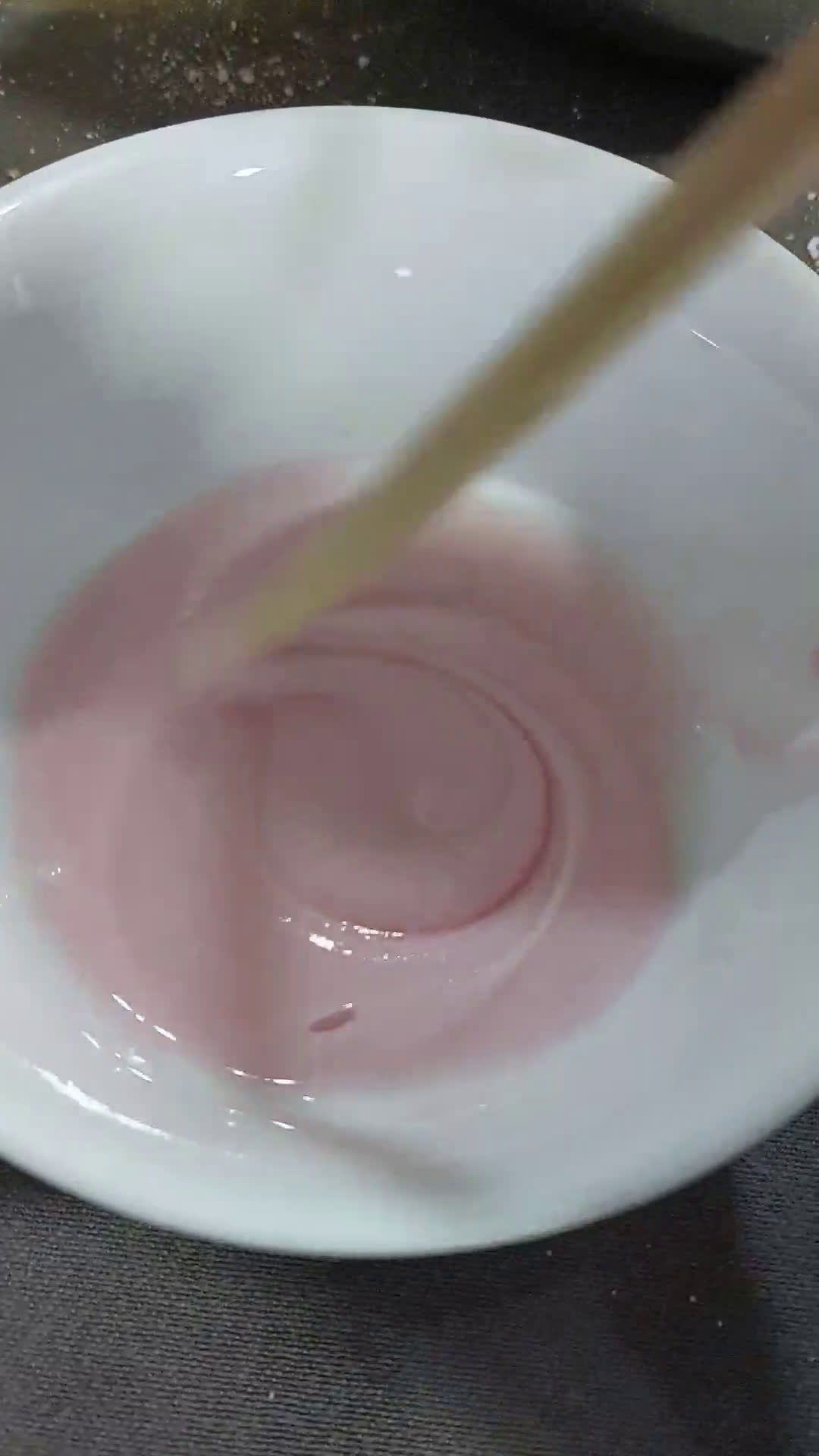 Foto del paso 2 de la receta: Glaseado dulce para decorar galletas