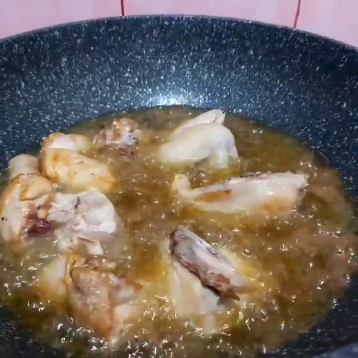 Foto langkah ke 1 dari resep Gulai Ayam Pedas.
