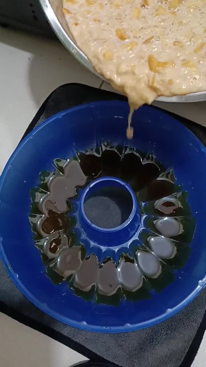 Gambar langkah 4 resipi Puding Caramel Lapis Cream Crackers(Puding lapis biskut 4Segi).