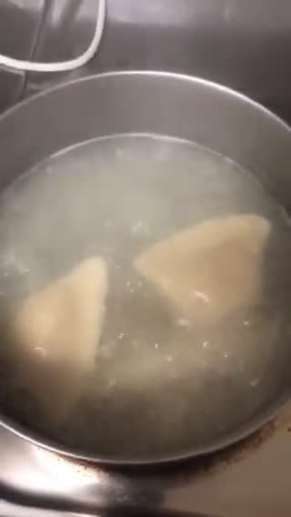 Foto langkah ke 3 dari resep Pempek tanpa ikan.