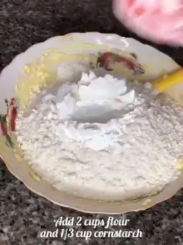A picture of step 1 of Butter cookies.
