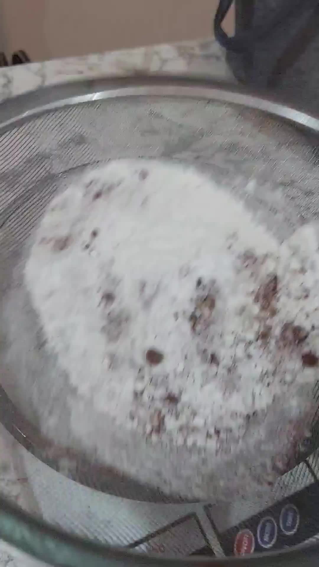 Foto langkah ke 1 dari resep Red Velvet Kukus.