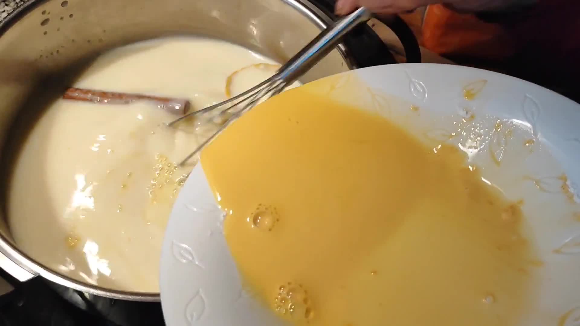 Foto del paso 5 de la receta: Flan casero de mi madre con piña