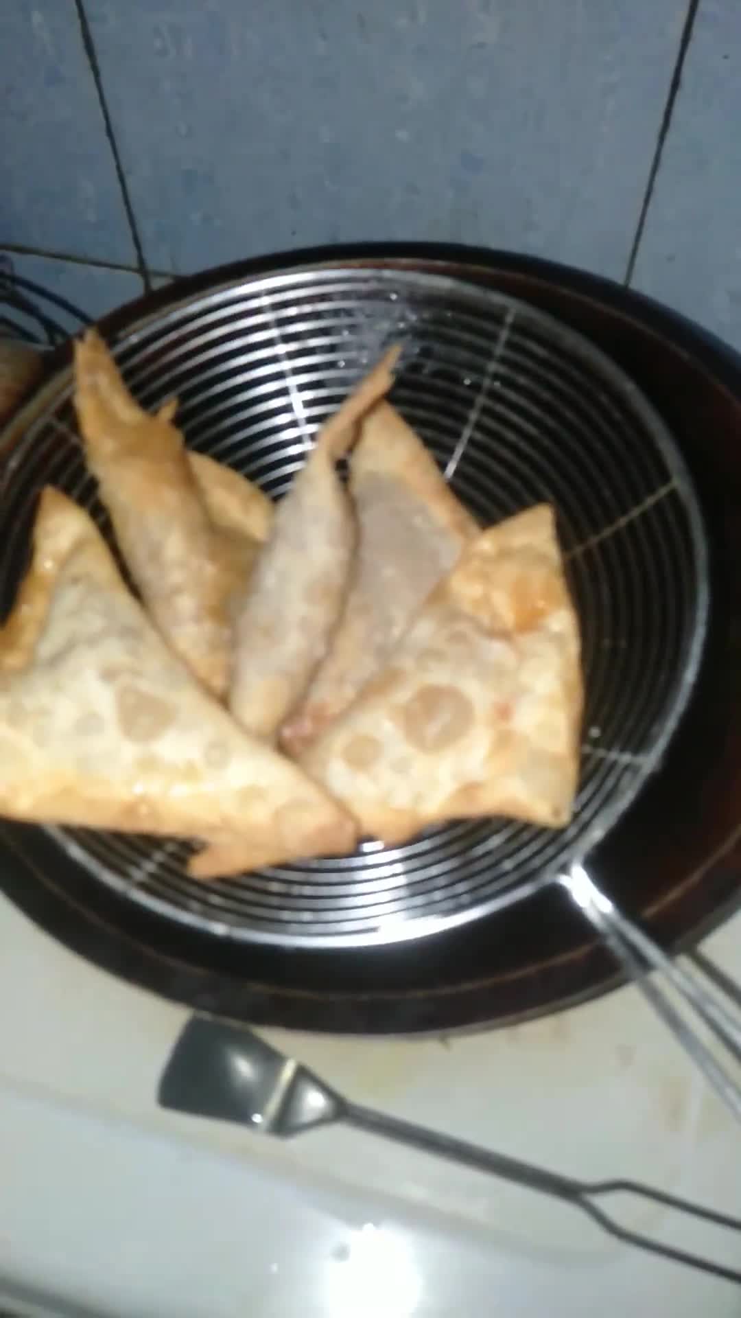 Foto langkah ke 3 dari resep Pie Apel Goreng.