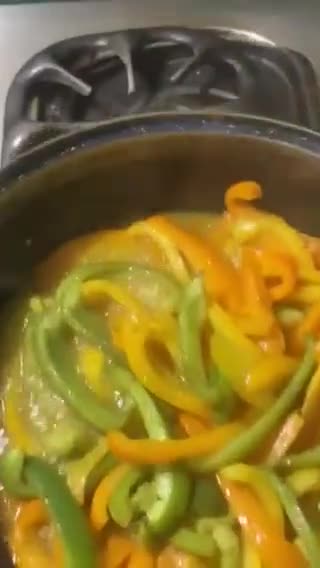 Foto del paso 5 de la receta: Pimientos 🫑 a la @Jauregrill con vino 🍷 blanco