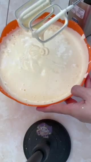 Foto langkah ke 1 dari resep Cake Potong Meises Keju.