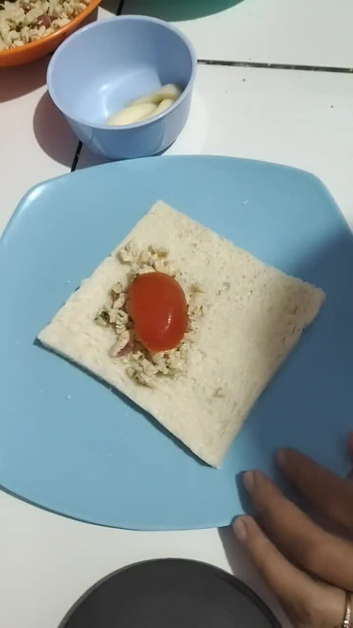 Foto langkah ke 3 dari resep Sandwich goreng.