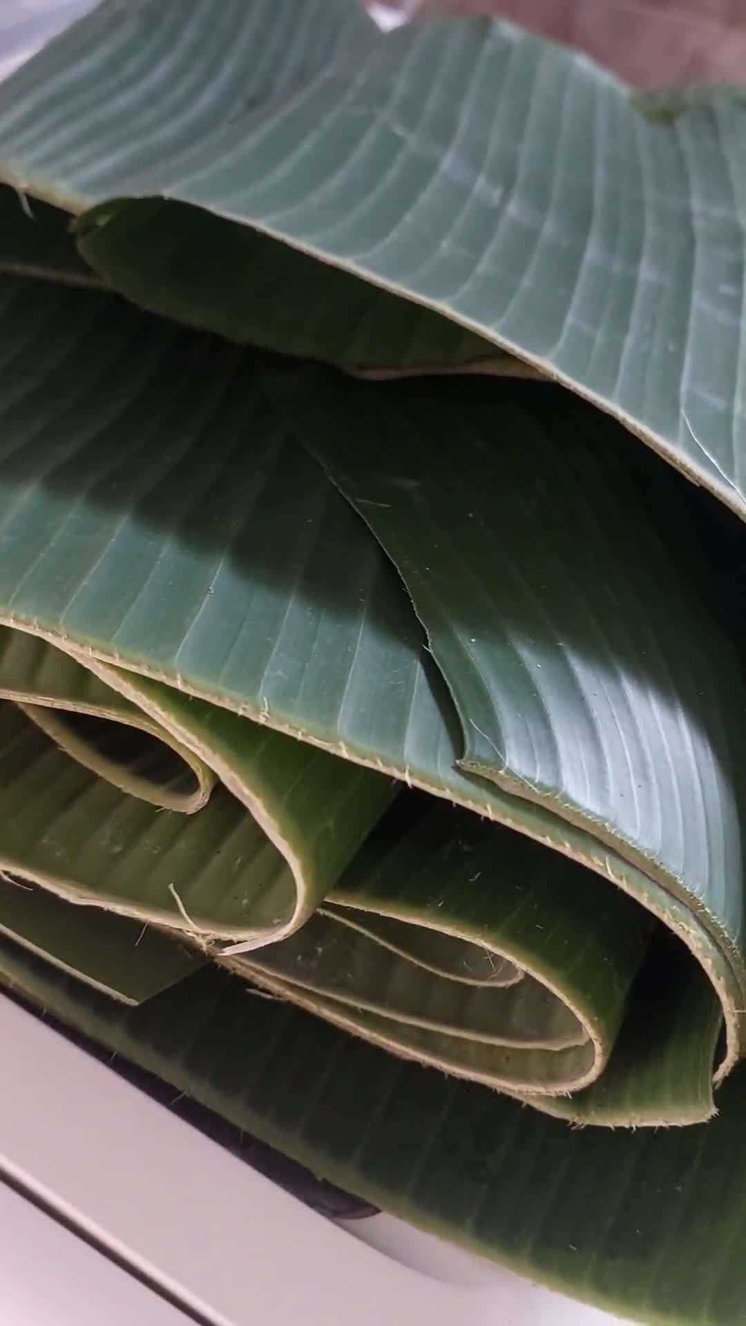 Foto langkah ke 1 dari resep Takir Daun Pisang Persegi Panjang.