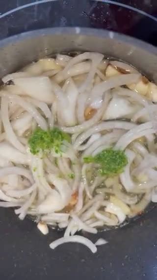 Foto del paso 3 de la receta: Guisado de sepia, alcachofas y figatell