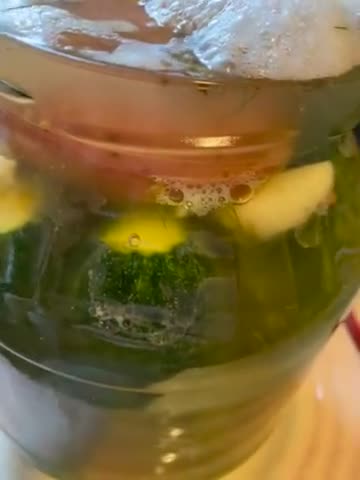 🥒 Extra roppanós kovászos uborka 🧄 rántva IS ⚠️ recept fázis 7 fotója