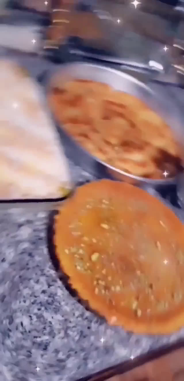 صورة لخطوة 4 من وصفة كرات جوز الهند