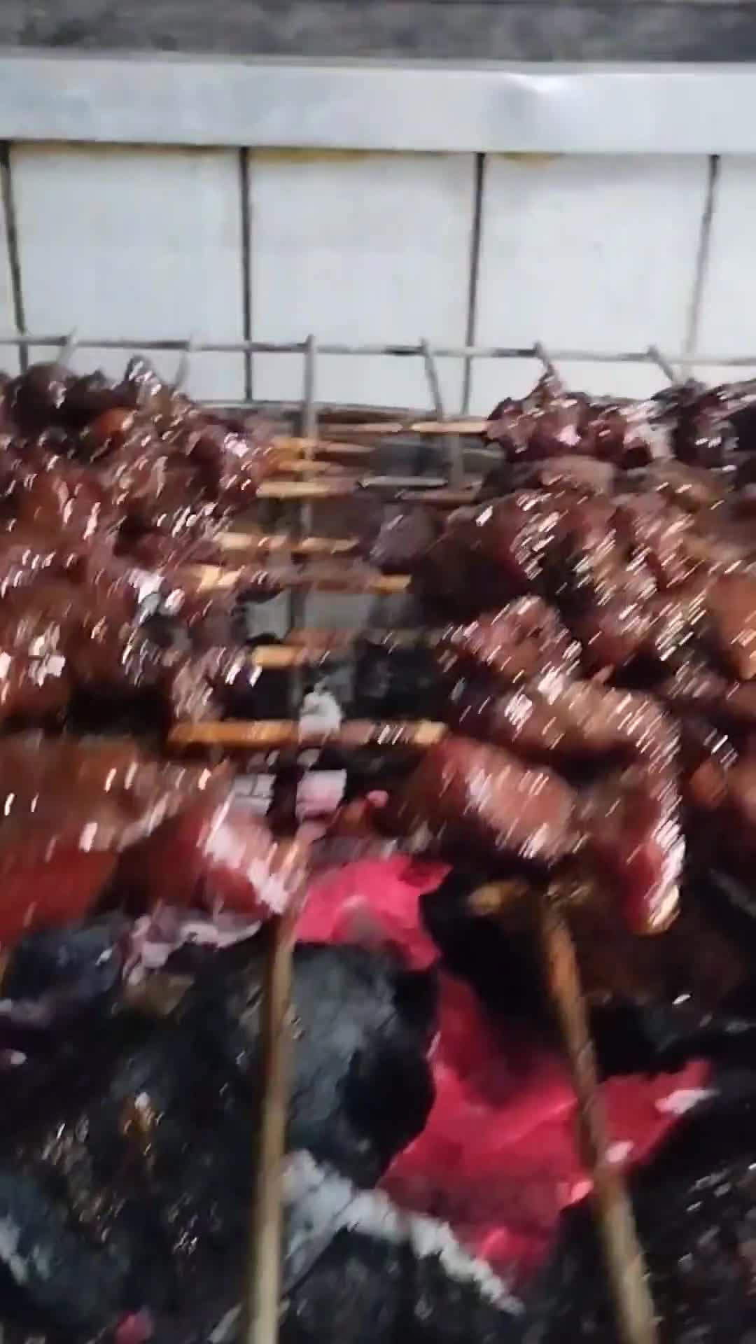 Foto langkah ke 5 dari resep Sate Sapi Marinasi Tomat Buah.
