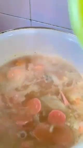 Foto langkah ke 4 dari resep Sup Merah ala Mommy Ken.