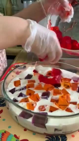 Foto del paso 7 de la receta: Gelatina de Mosaico. #ElRegaloDeCocinar