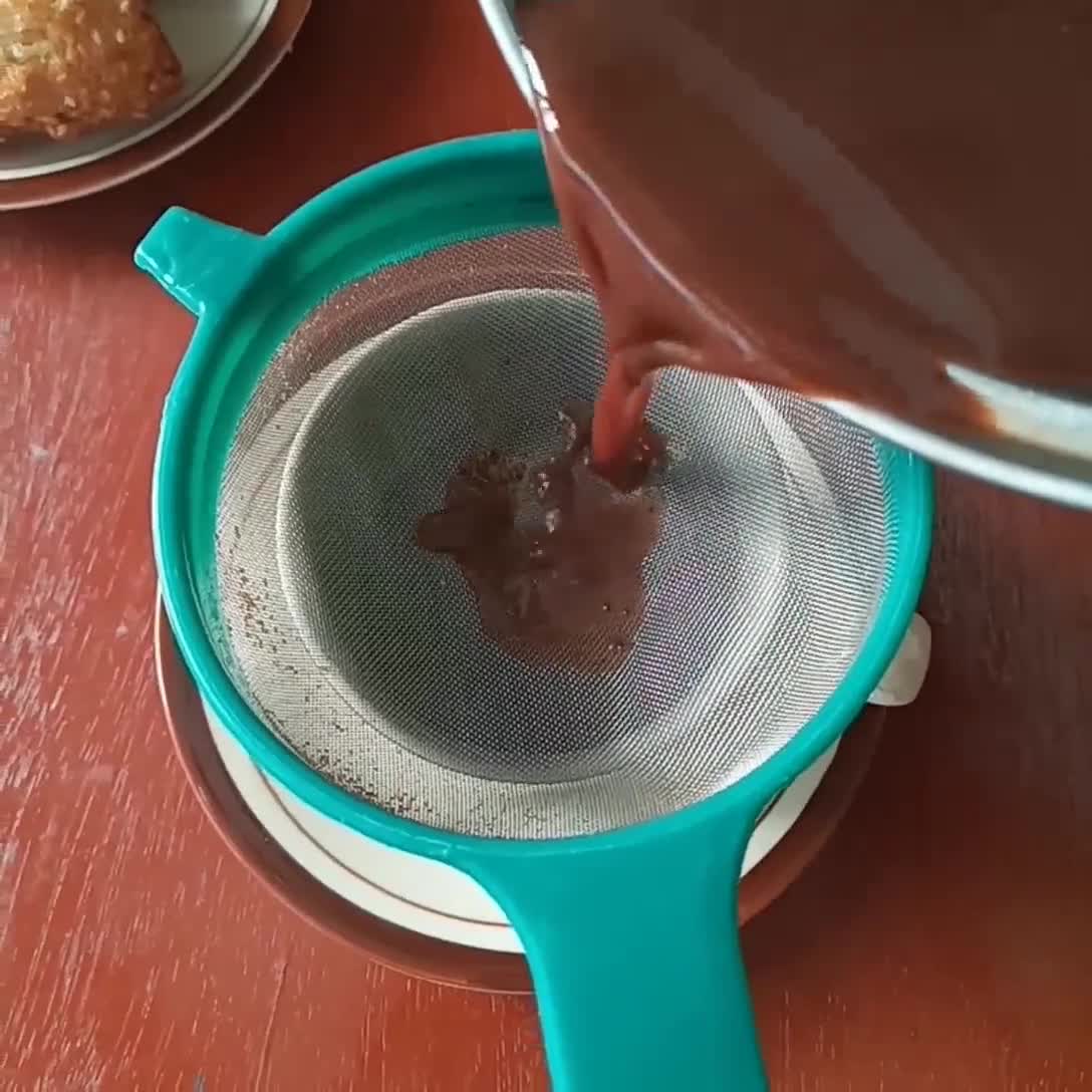 Foto langkah ke 3 dari resep Wedang Cokelat Rempah.