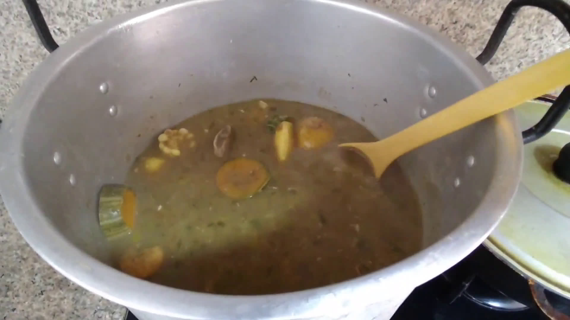 Foto del paso 4 de la receta: Sopas de lentejas con costilla de res