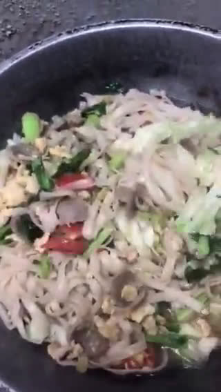 Foto langkah ke 3 dari resep Kwetiau Kuah mudah praktis.