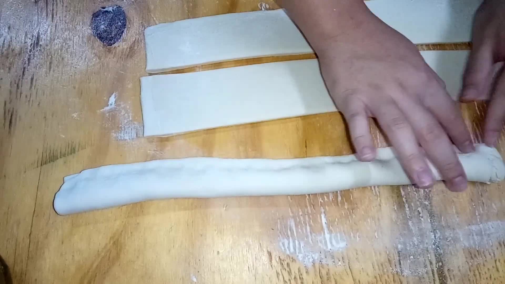 Foto del paso 13 de la receta: Libritos de grasa fáciles