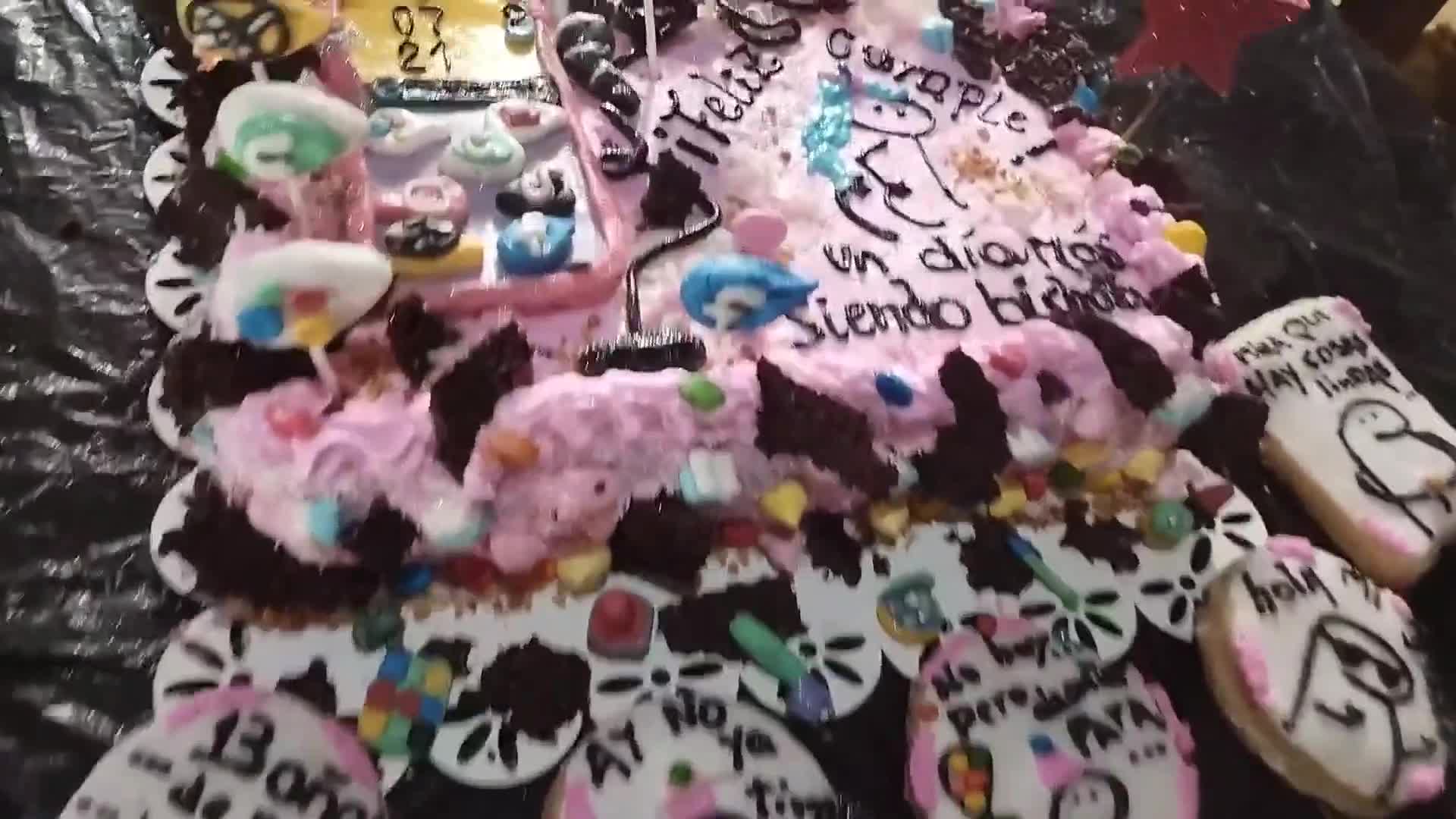 Foto del paso 3 de la receta: Galletitas de flork en masa de jengibre y glasé!!🤗🤗