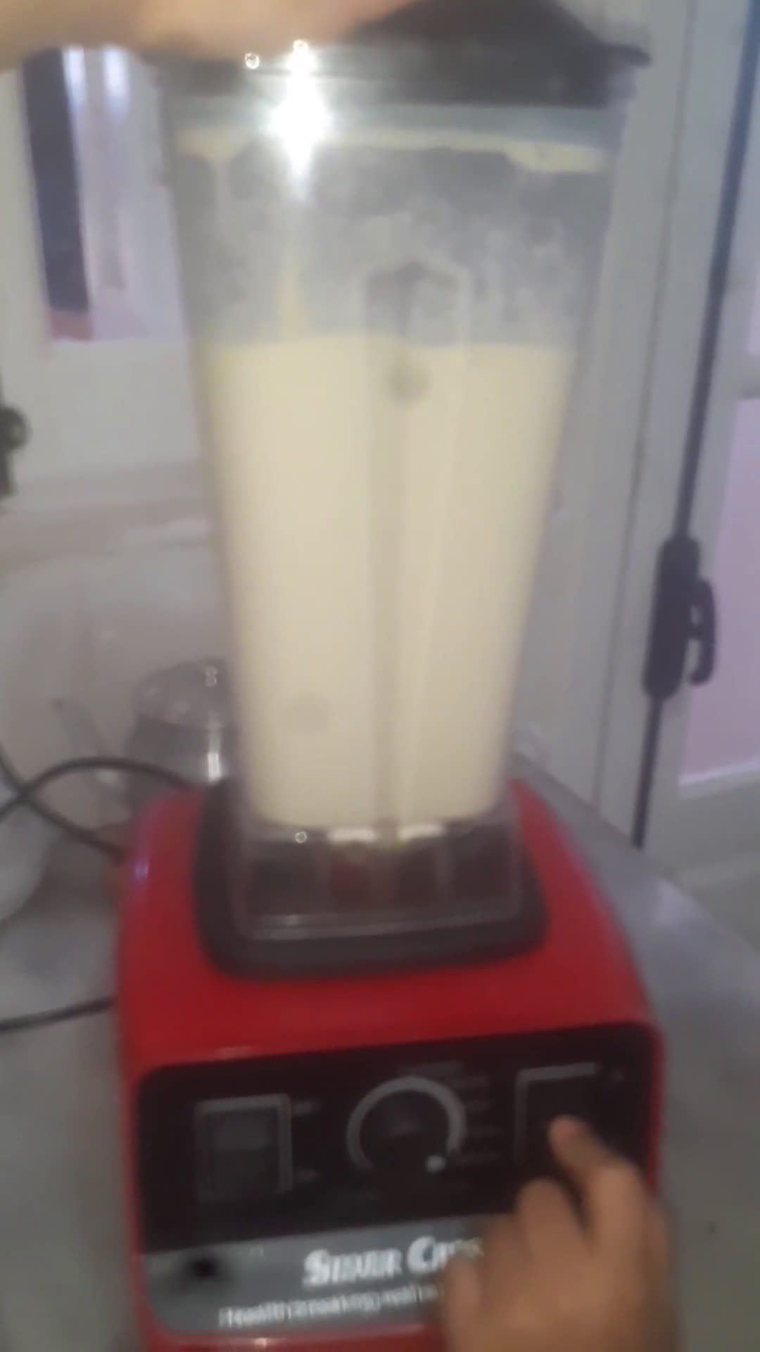 صورة لخطوة 3 من وصفة بغرير متقب بلا اختمار روعة 😉😋