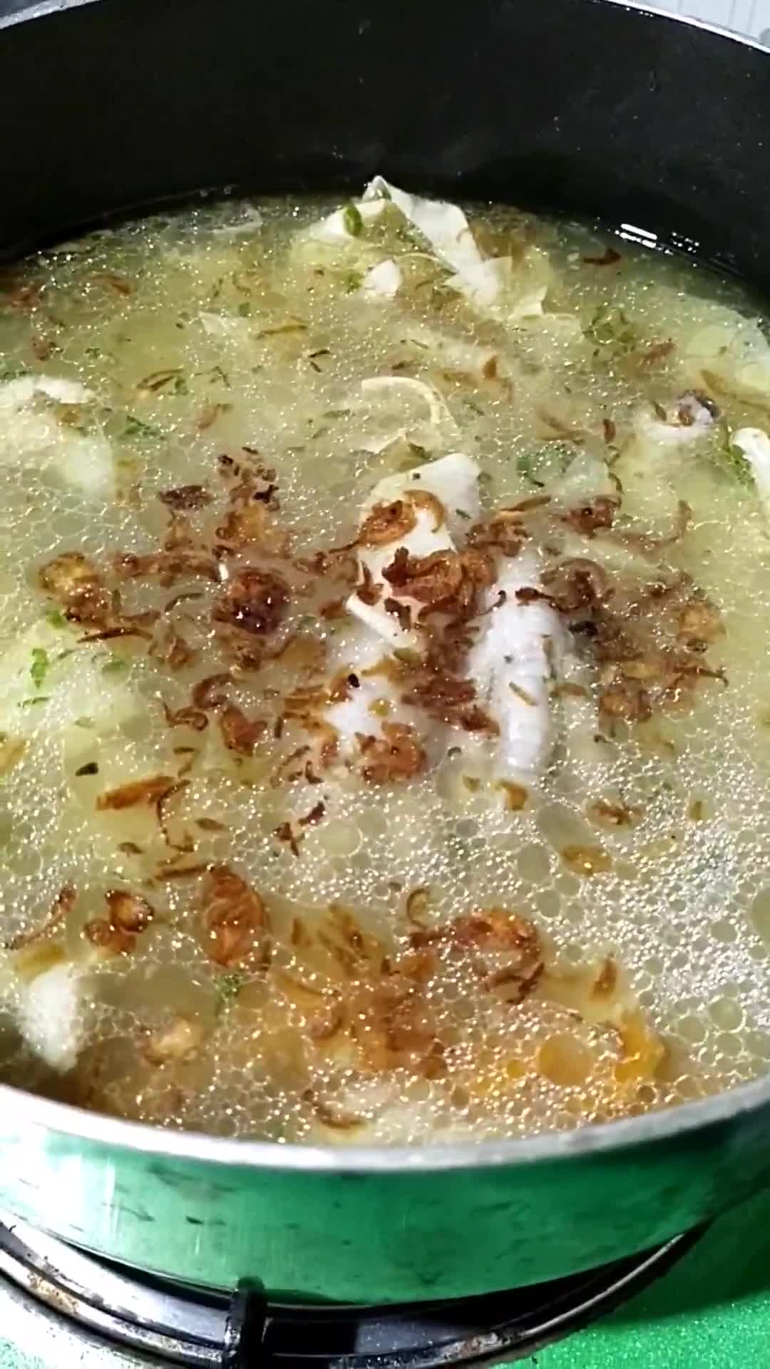 Foto langkah ke 7 dari resep SOP ayam kembang Tahu.