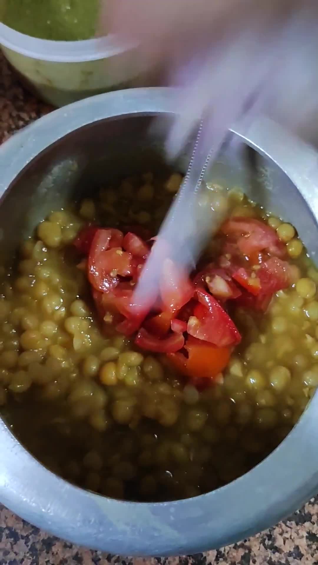 मटरा चटनी वाले (Chutney Wale Matra Recipe in Hindi) रेसिपी चरण 2 फोटो