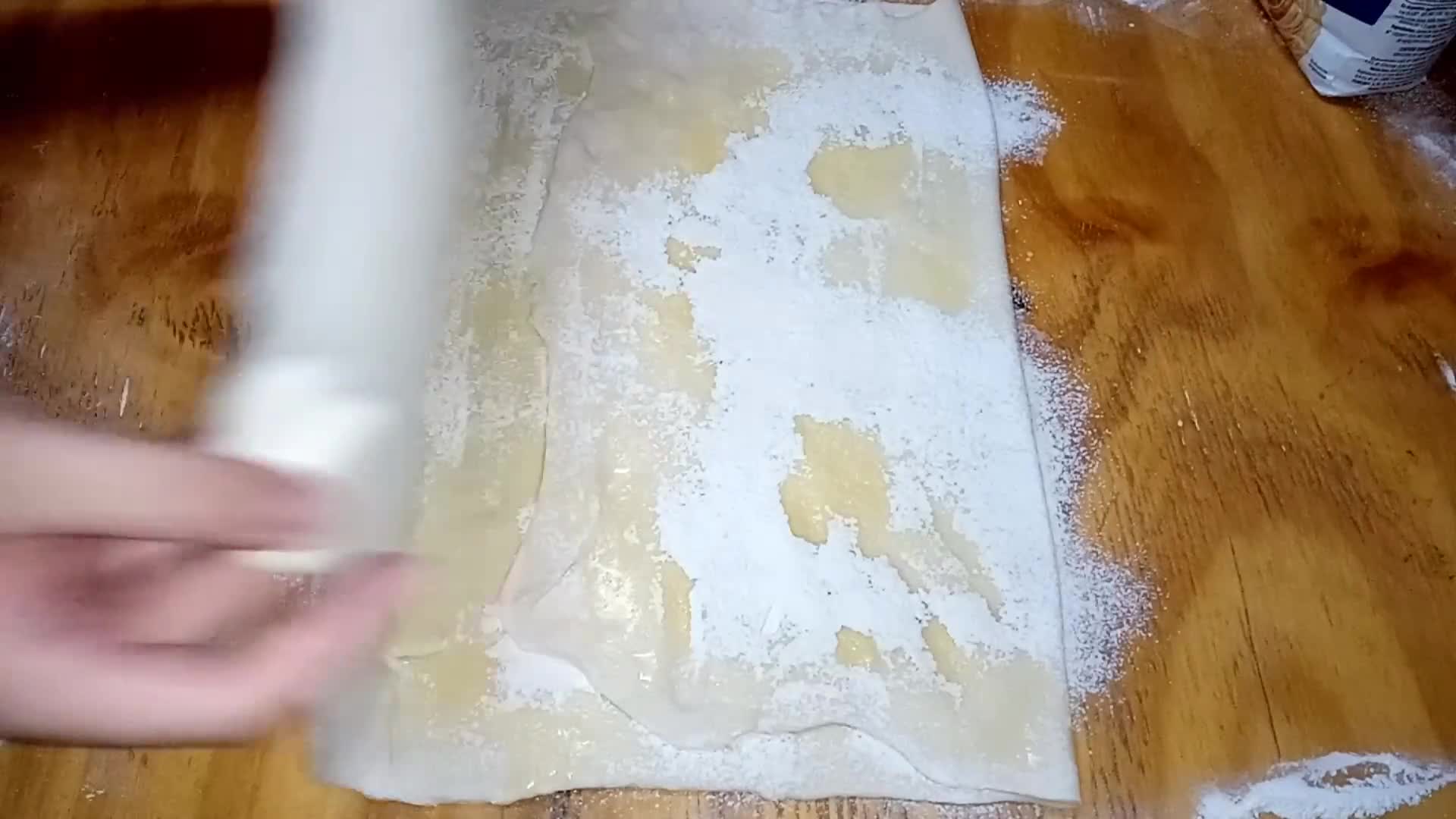 Foto del paso 10 de la receta: Bizcochitos de grasa hojaldrados