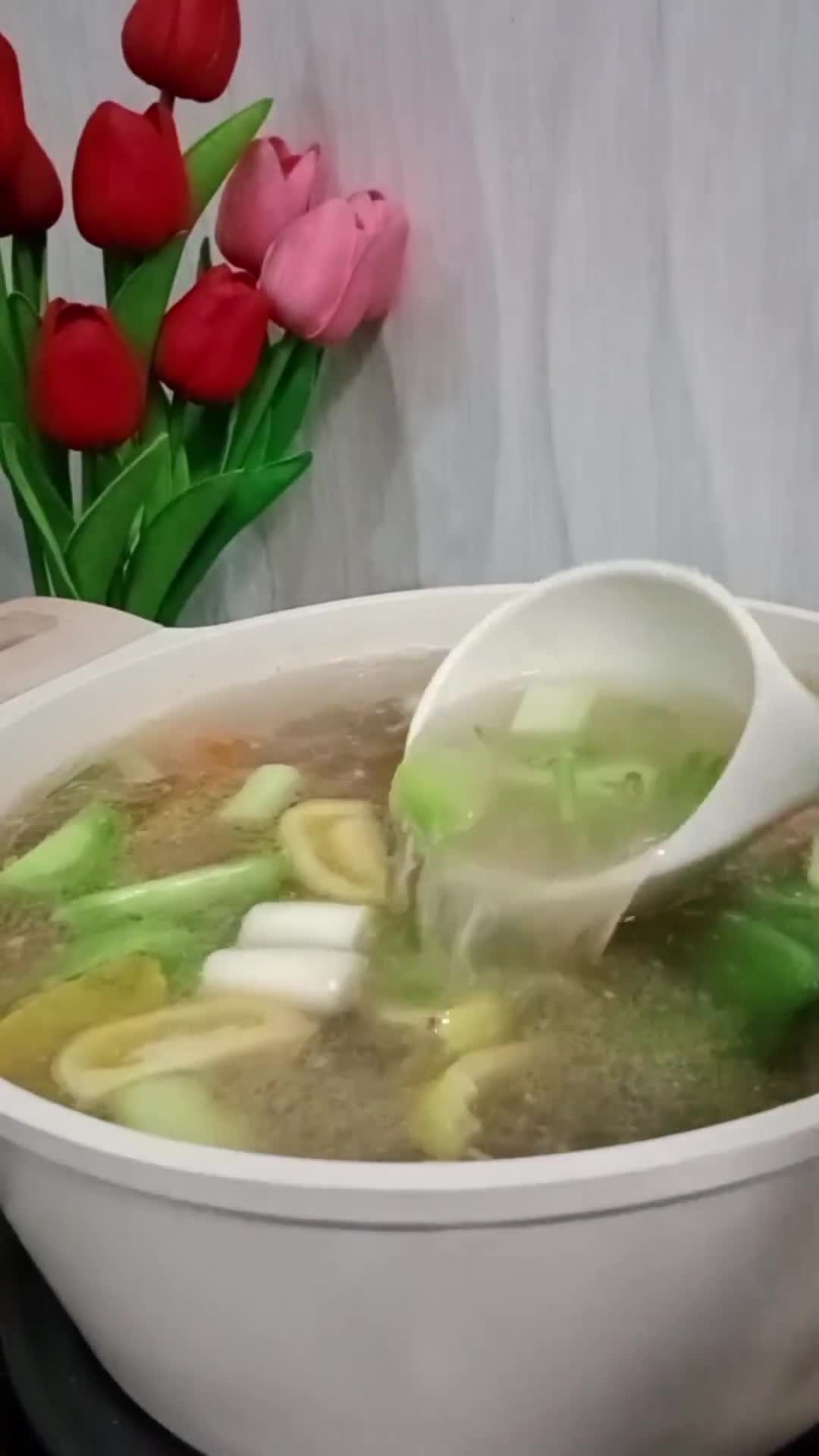 Foto langkah ke 6 dari resep Sup Jamur Kuping.