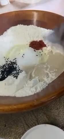 صورة لخطوة 2 من وصفة فطيره بالاعشاب العطريه الجافه