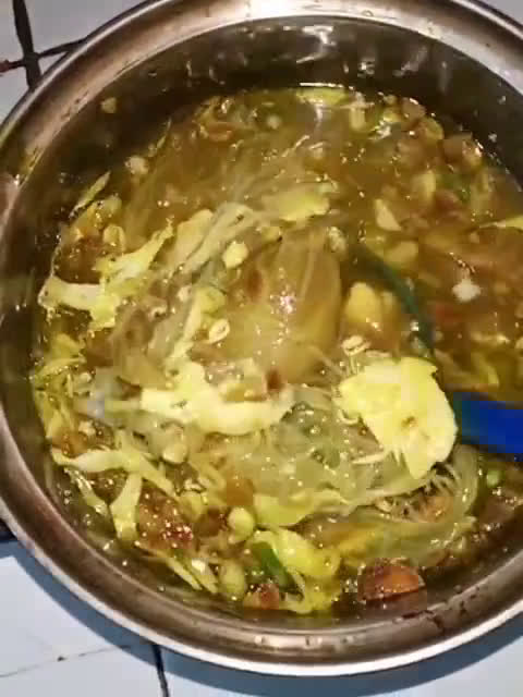 Foto langkah ke 7 dari resep Soto ayam Lamongan Asli.